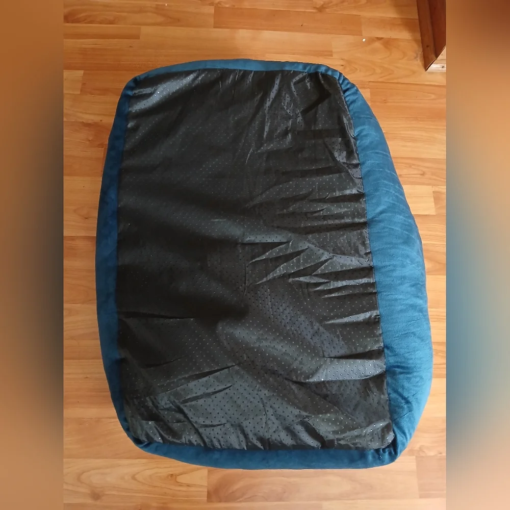 Luxurious Blue Velvet Dog Pet Lounge Bed New Xl